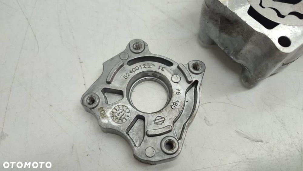 POMPA OLEJU HARLEY DAVIDSON M8 MILWAUKEE 8 114 - 2