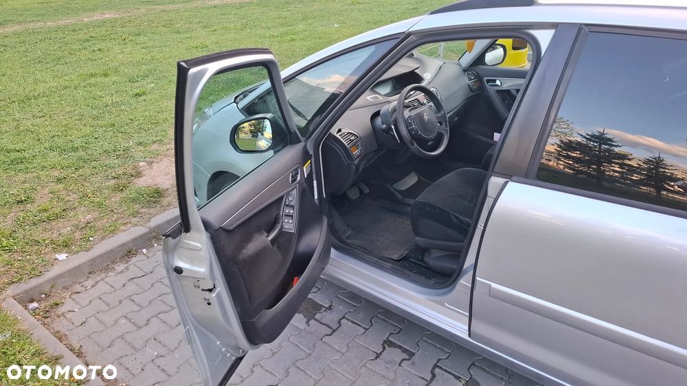Citroën C4 Picasso - 23