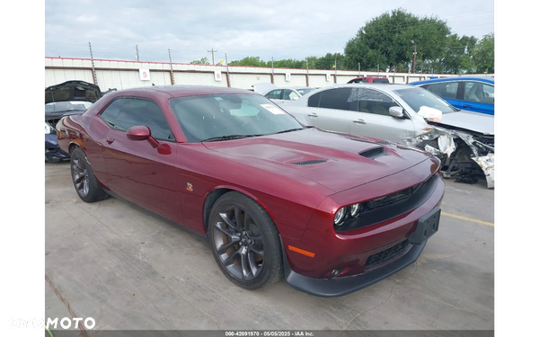 Dodge Challenger 6.4 Scat Pack