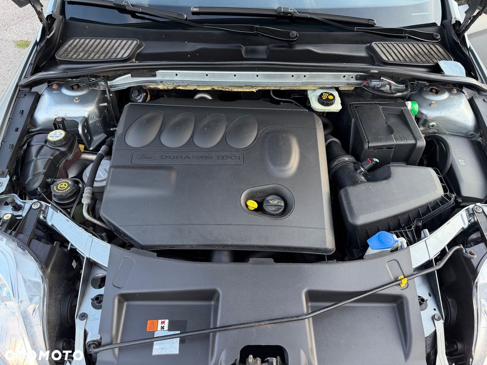 Ford Mondeo 2.0 TDCi Titanium - 16