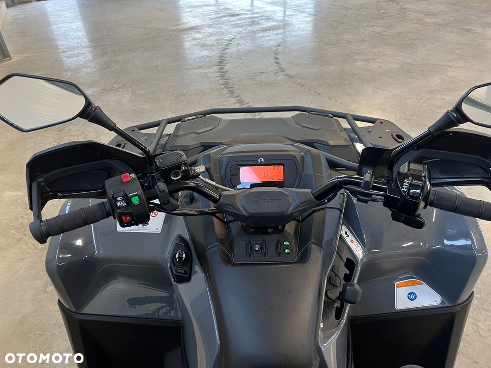 Can-Am Outlander Max - 9