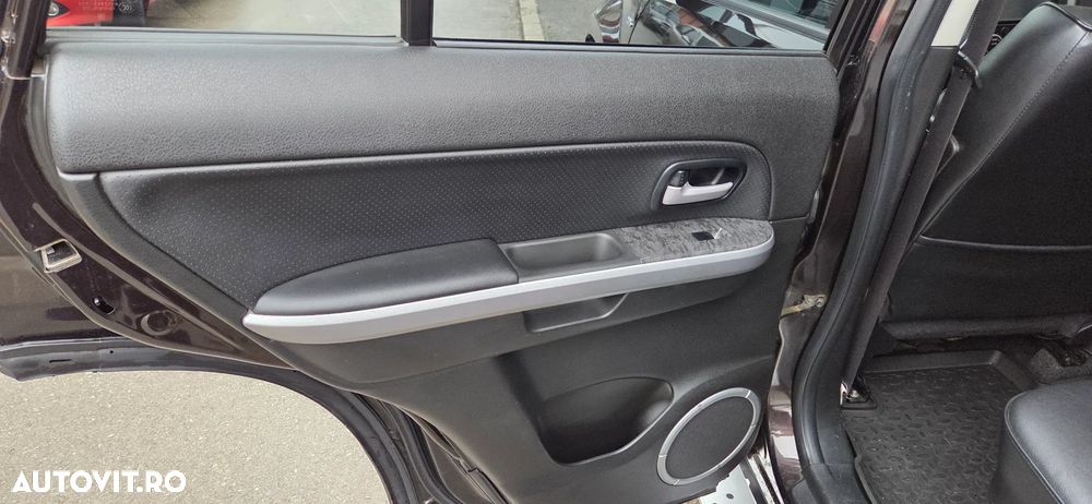 Suzuki Grand Vitara 1.9 DDIS JLX-EL - 8