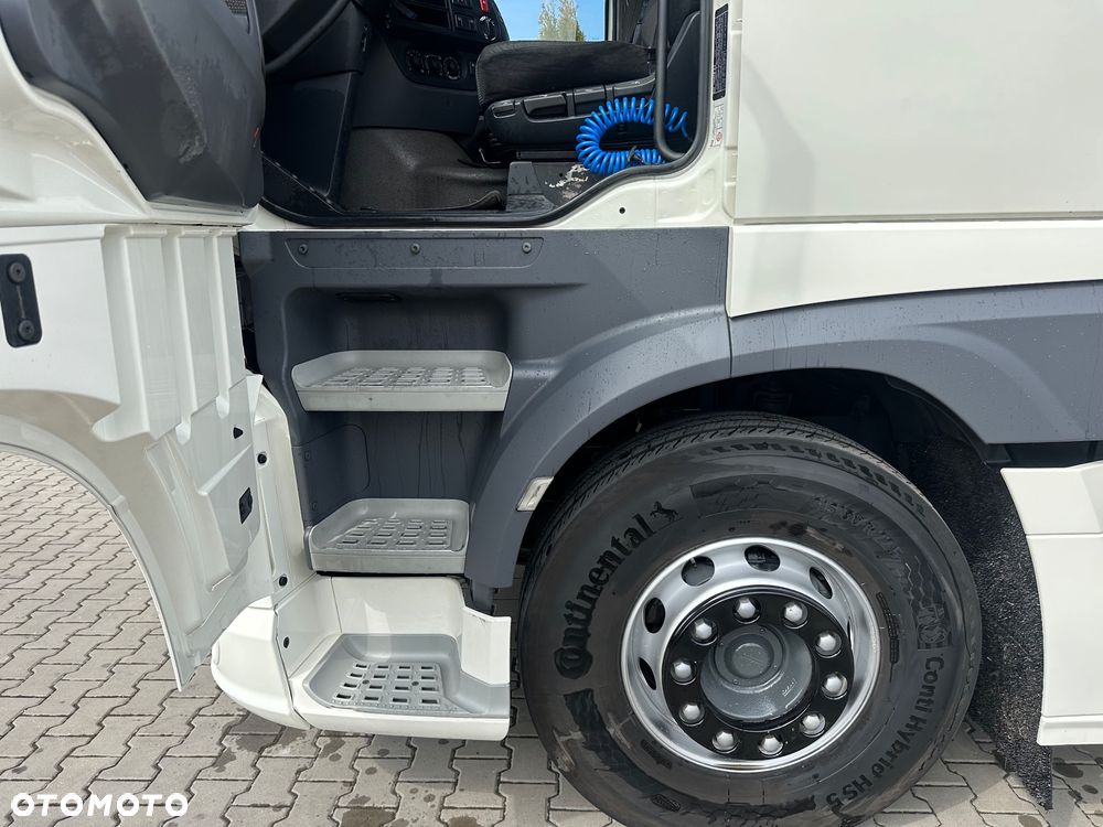 DAF XF 106 460 EURO 6 AUTOMAT 520 TYS KM - 10