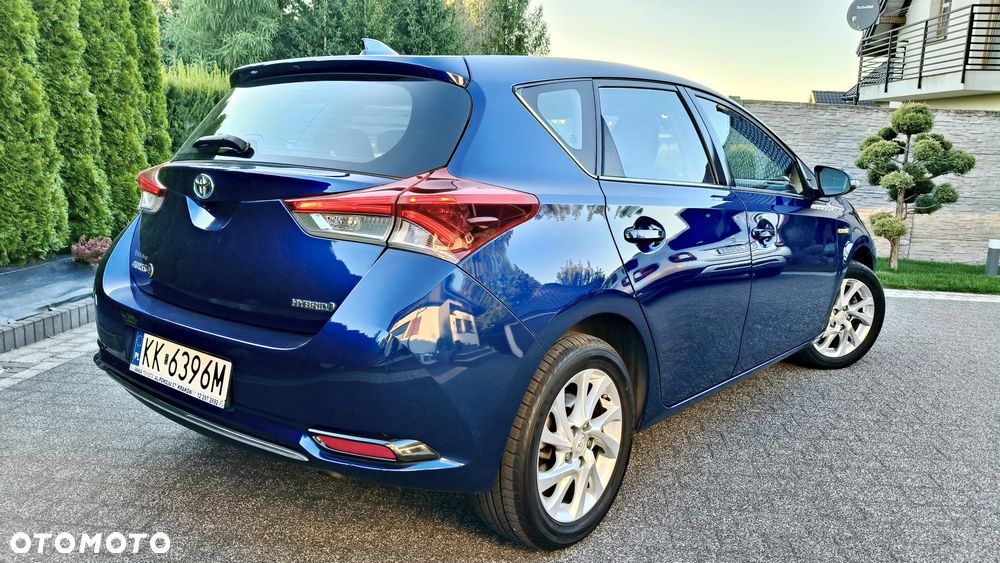 Toyota Auris 1.8 HSD Prestige - 3