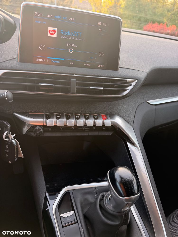Peugeot 3008 PureTech 130 Stop & Start Allure - 17