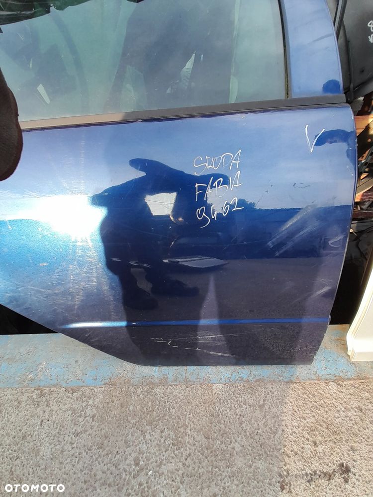 SKODA FABIA DRZWI PRAWE TYLNE PRAWY TYŁ KOLOR: 9462 - 2