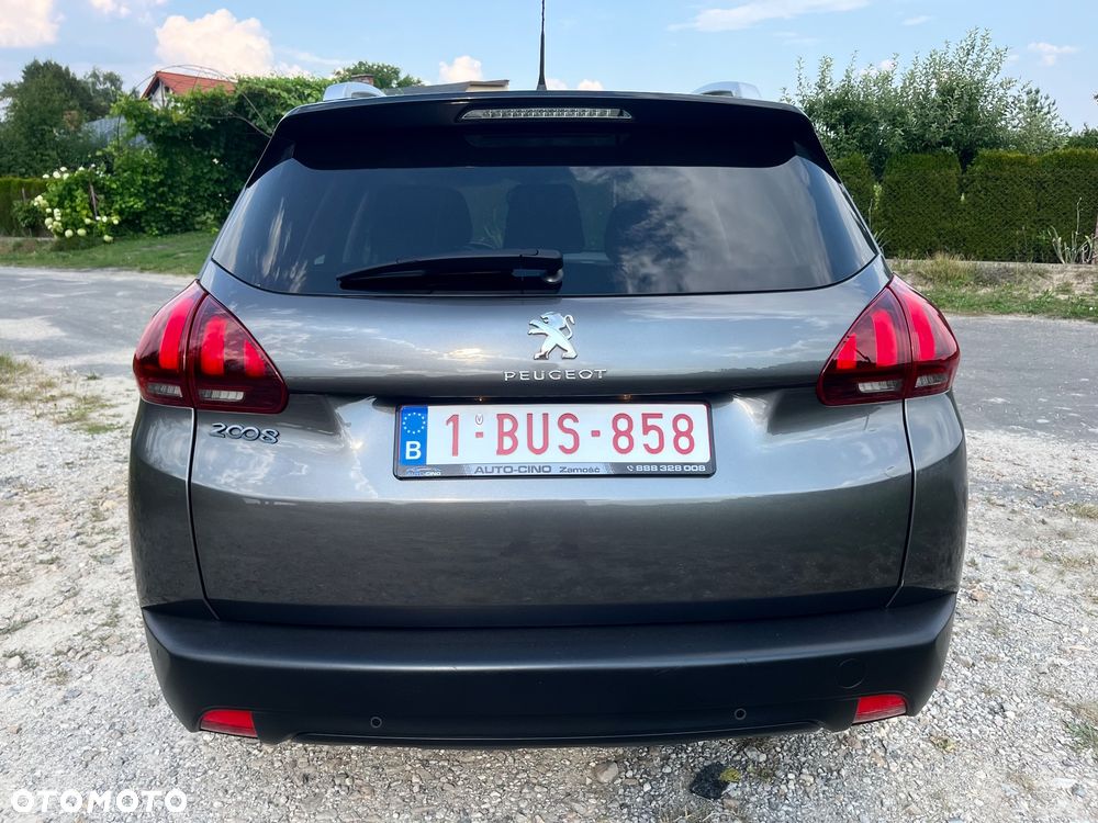 Peugeot 2008 - 9