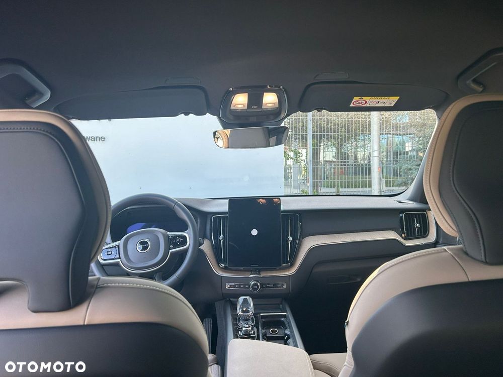 Volvo XC 60 - 25