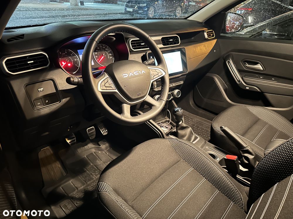 Dacia Duster 1.0 TCe Journey - 37