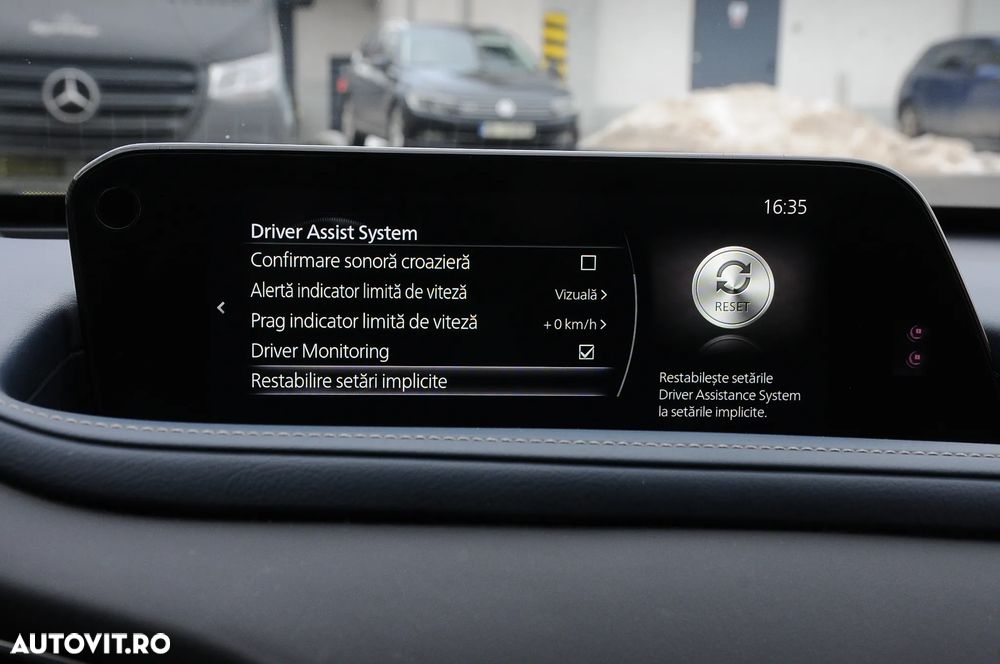 Mazda CX-30 SKYACTIV-D 1.8 - 19