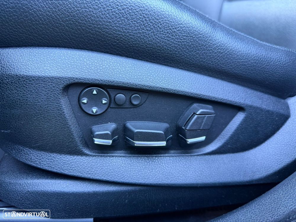 BMW 530 Gran Turismo d - 16