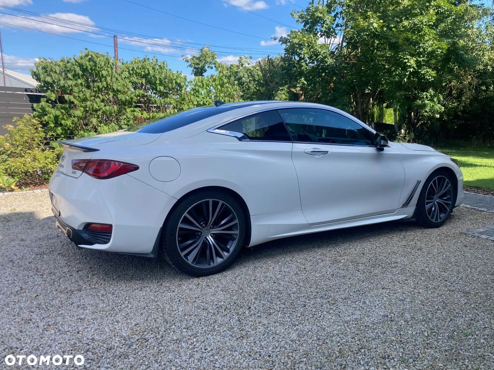 Infiniti Q60 - 4