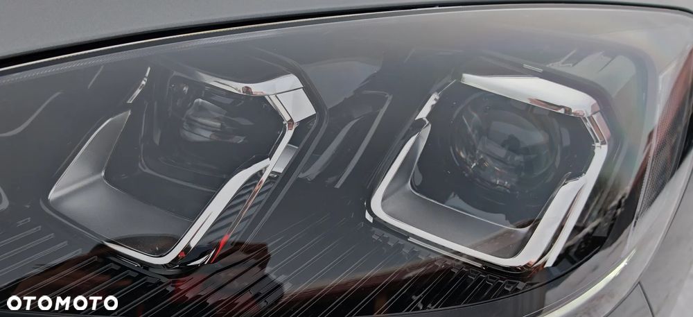 Ford Kuga 2.5 Duratec PHEV ST-LINE X - 5