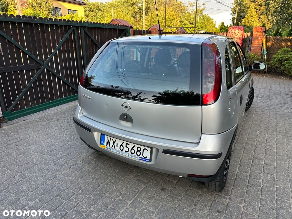 Opel Corsa - 8