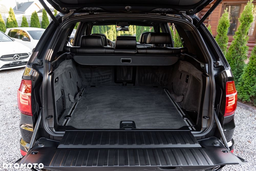 BMW X5 xDrive35d - 18