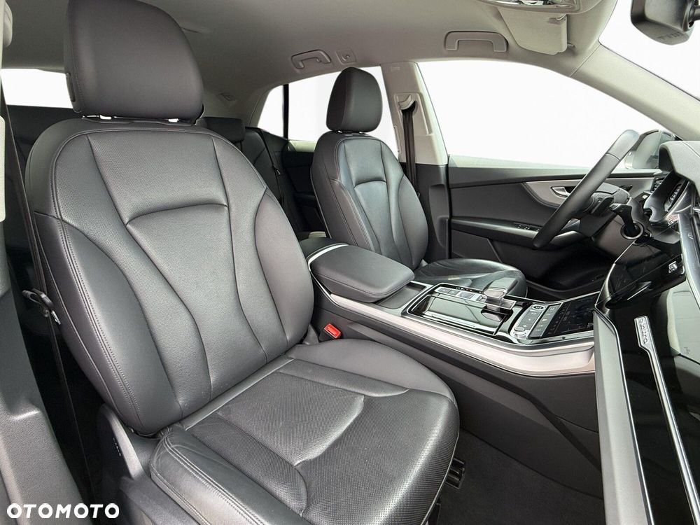 Audi Q8 45 TDI mHEV Quattro Tiptronic - 28