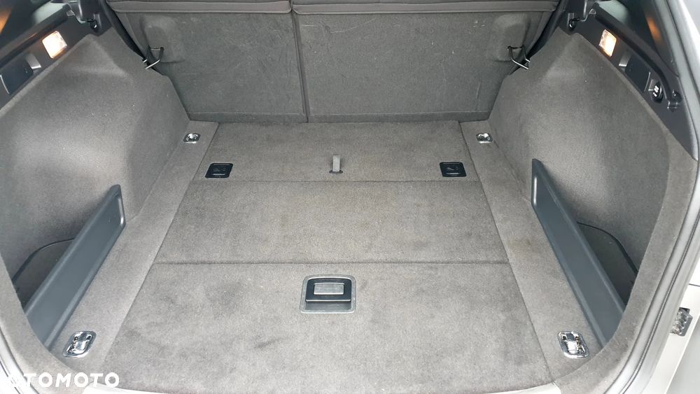 Hyundai i40 1.6 CRDi Premium DCT - 31