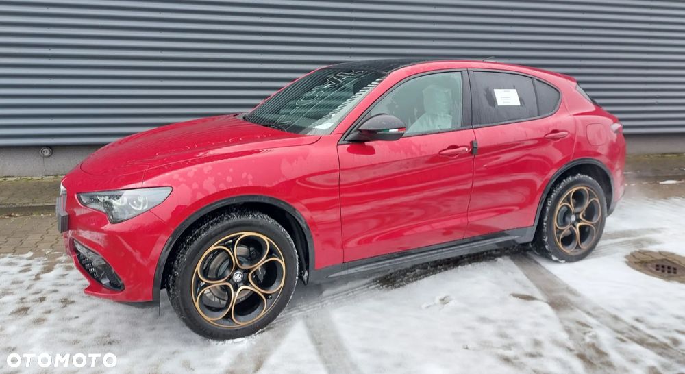 Alfa Romeo Stelvio 2.0 Turbo Intensa Q4 - 2