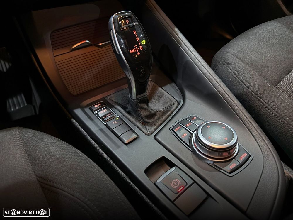 BMW X1 16 d sDrive Advantage Auto - 26
