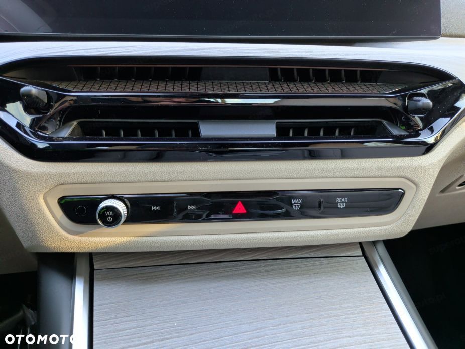 BMW Seria 3 320i M Sport - 7