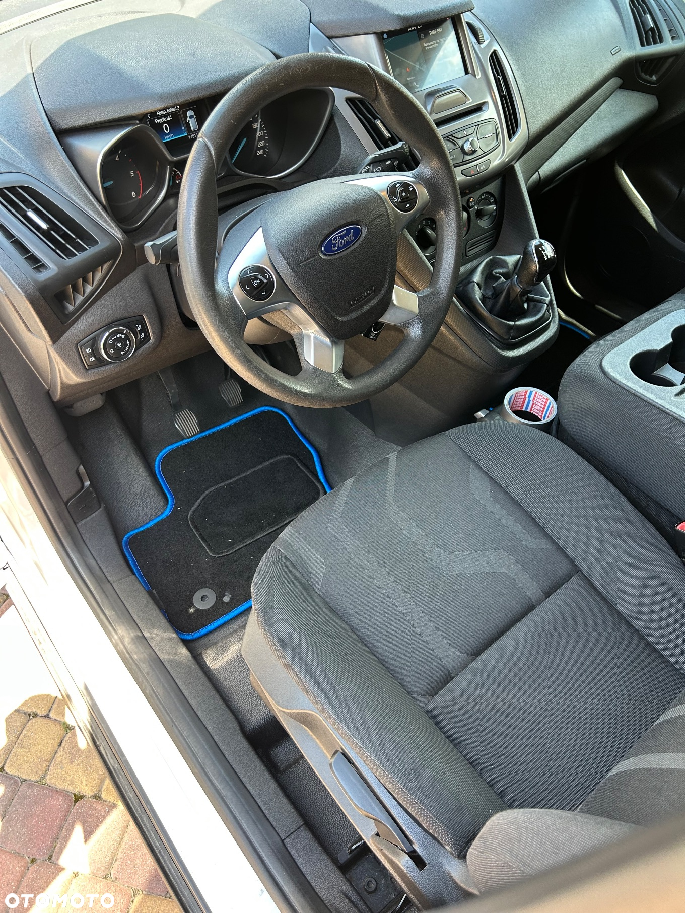 Ford Transit Connect - 13