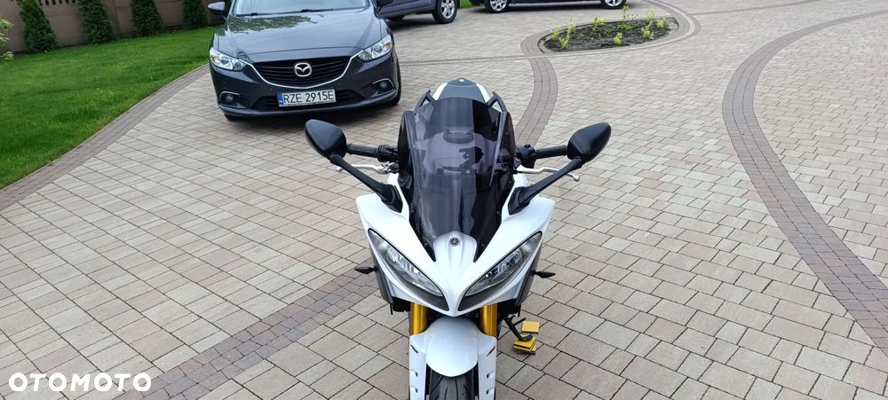 Yamaha FZ8 - 9