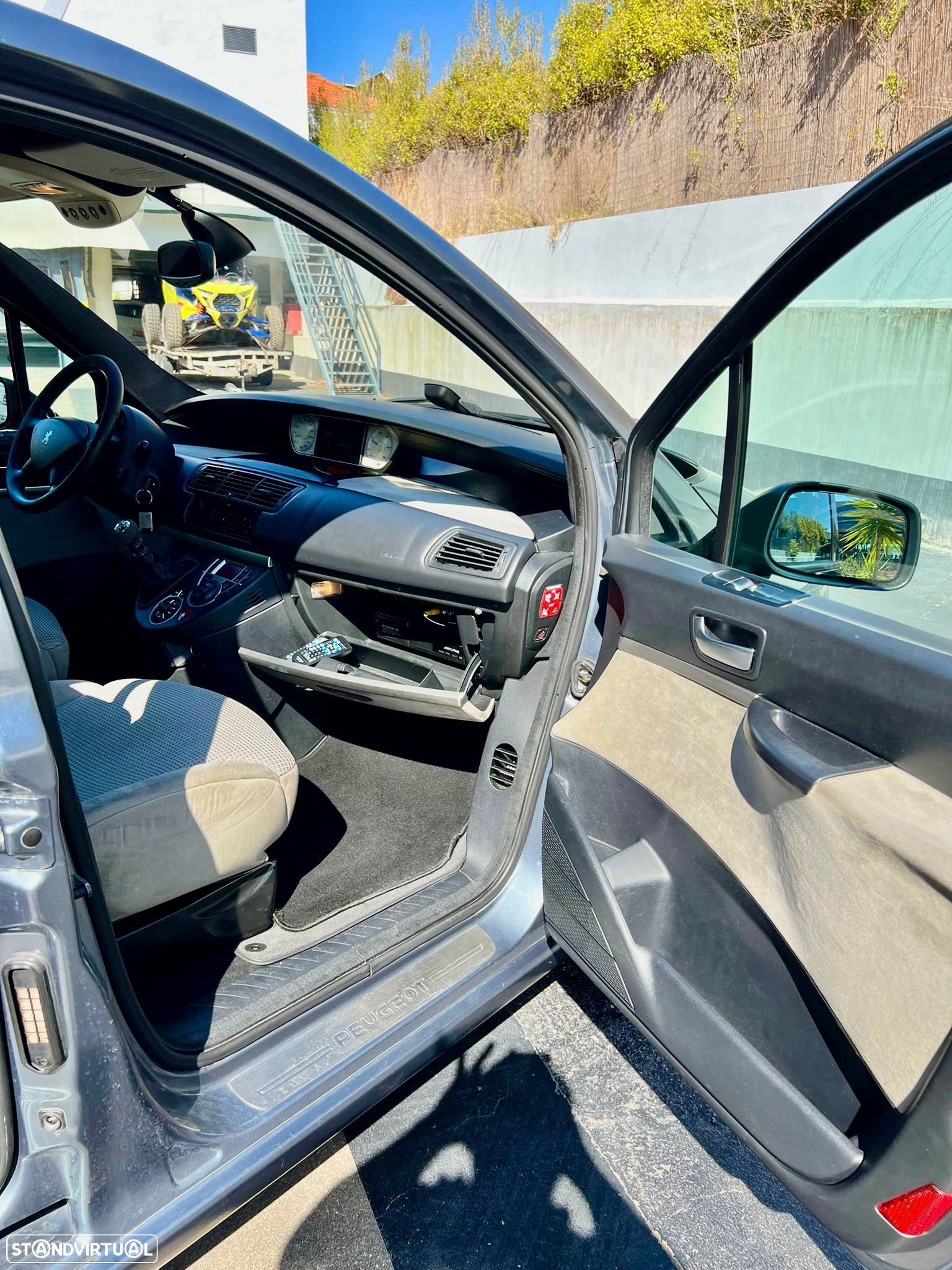 Peugeot 807 2.0 HDi Navteq - 14