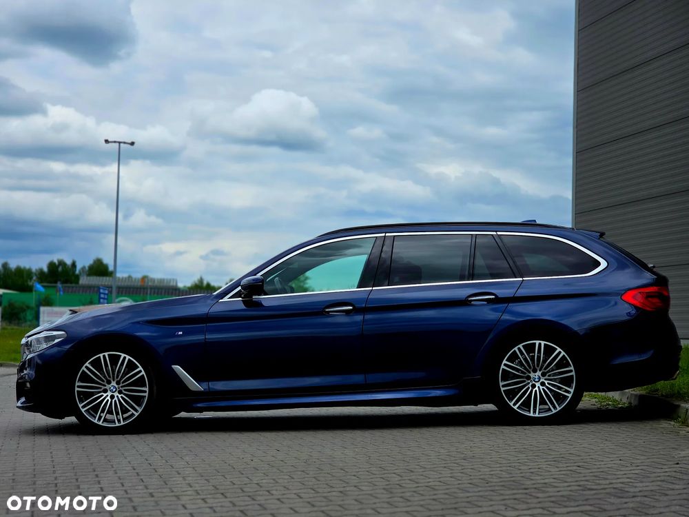 BMW Seria 5 520d M Sport Edition - 10