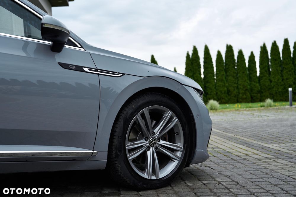 Volkswagen Arteon 2.0 TDI SCR R-Line DSG - 12