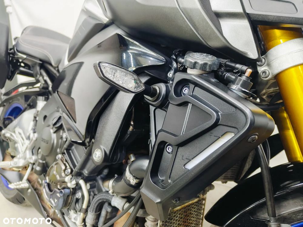 Yamaha MT - 7