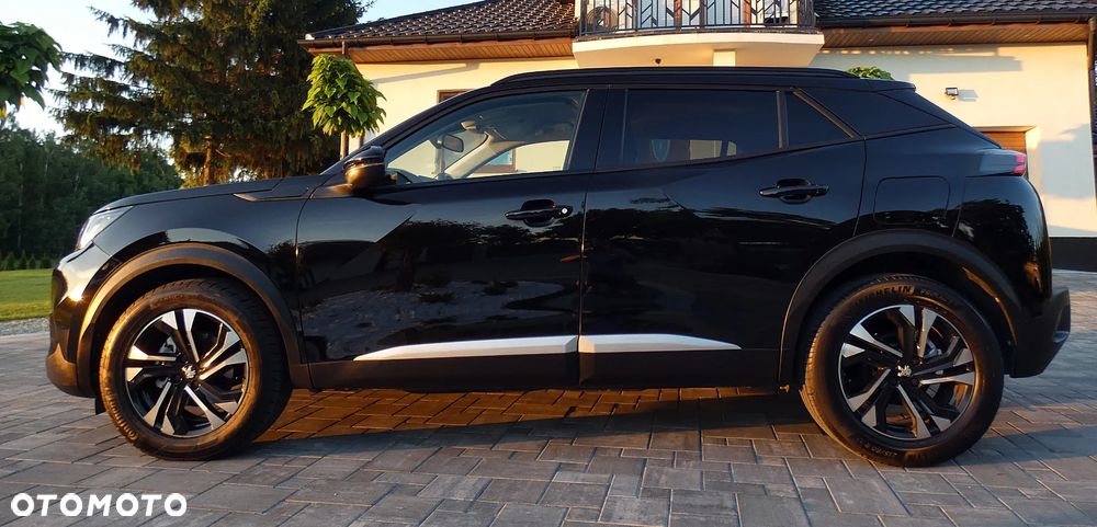 Peugeot 2008 1.2 PureTech Allure S&S EAT8 - 5
