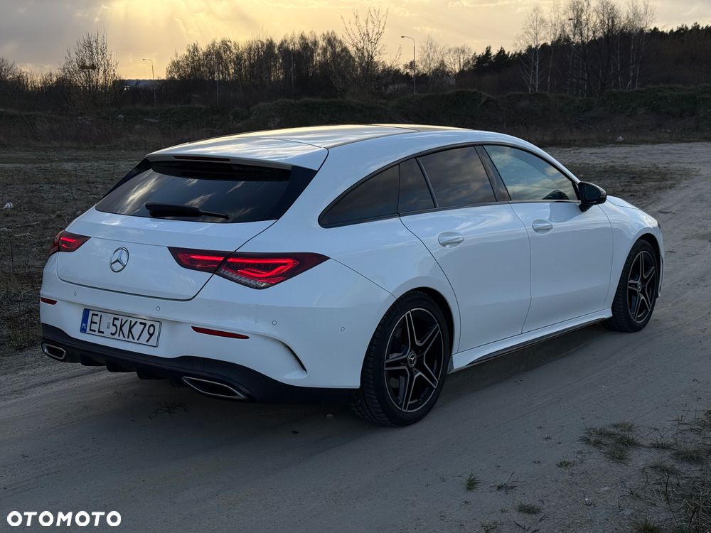 Mercedes-Benz CLA 200 AMG Line - 1