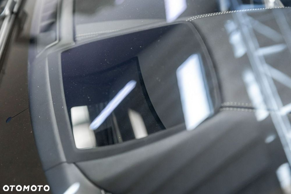 BMW Seria 8 840i - 19