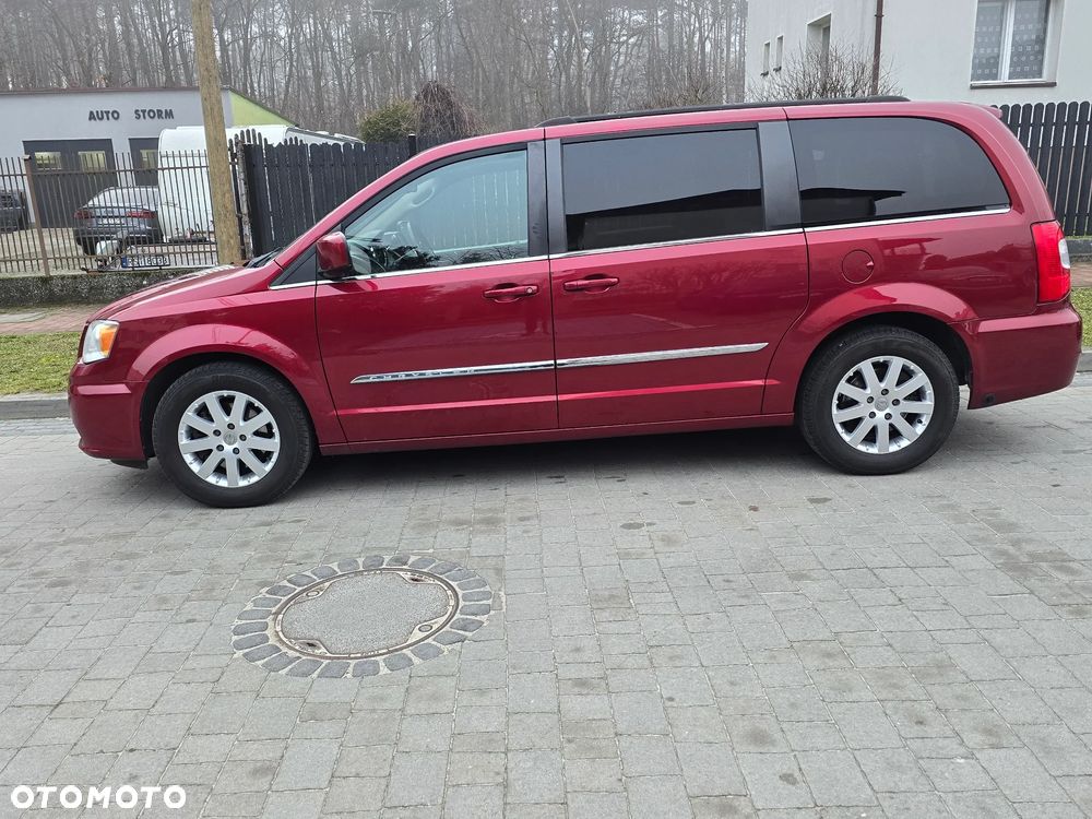 Chrysler Town & Country 3.6 Limited - 4