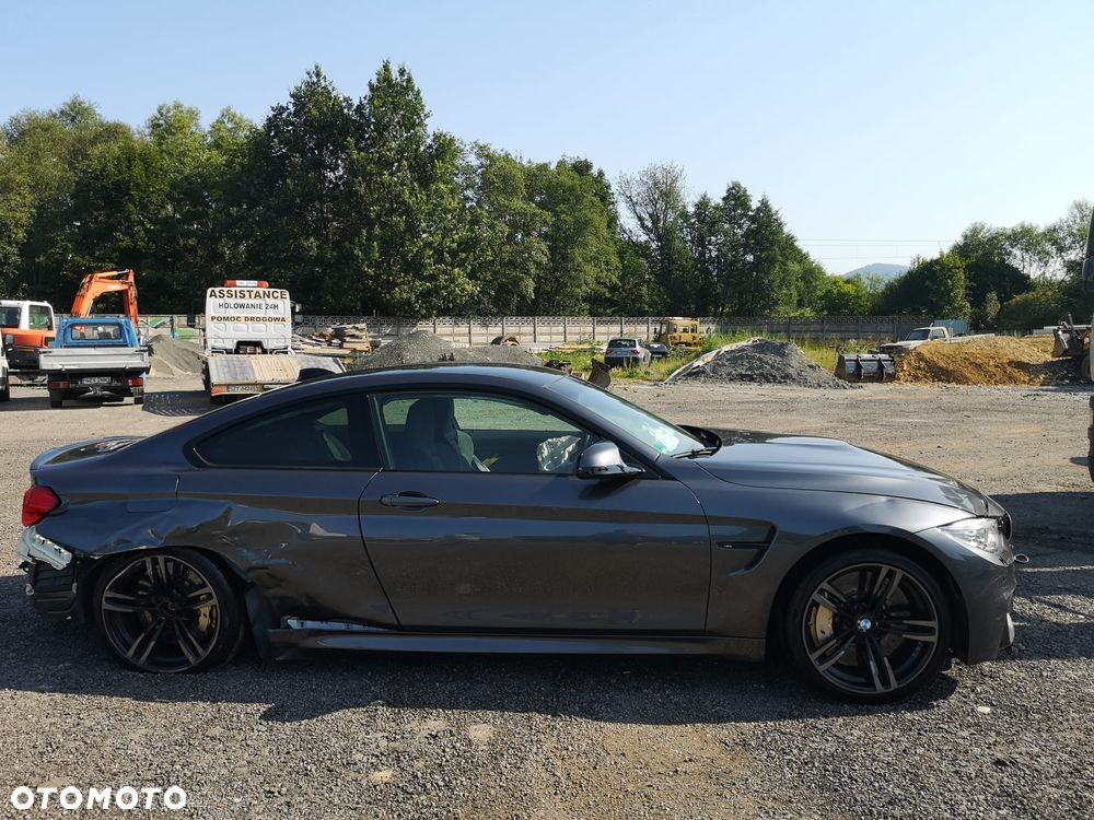 BMW M4 - 18