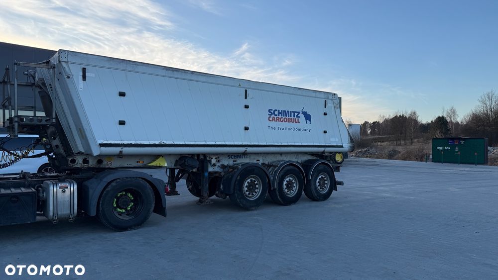 Schmitz Cargobull Ski24 - 3