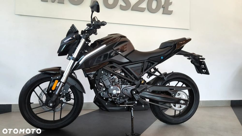 VOGE R125 - 7