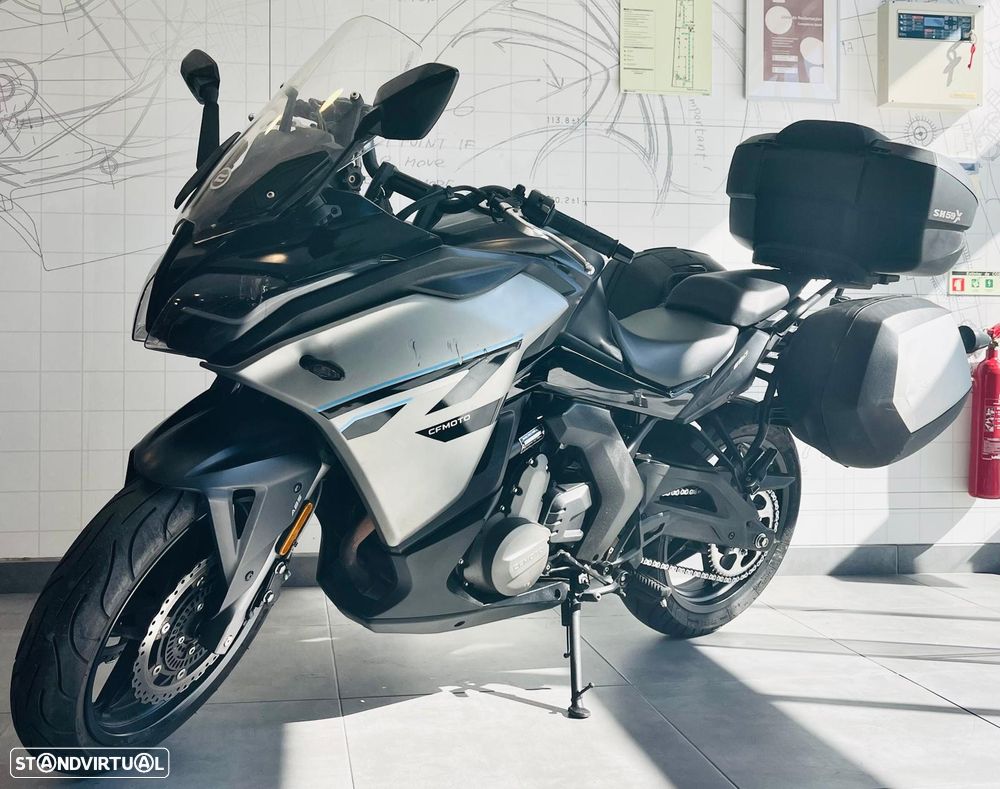 CF Moto 650GT - 4