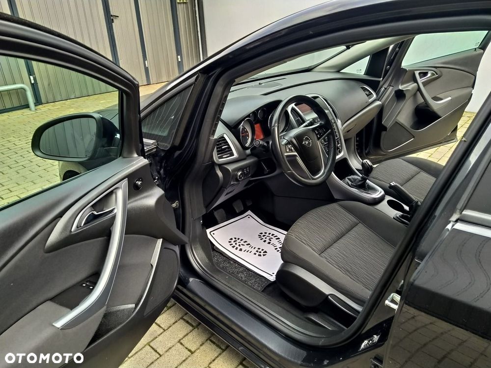 Opel Astra - 14