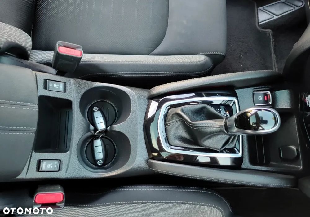 Nissan Qashqai 1.2 DIG-T Tekna Xtronic - 9