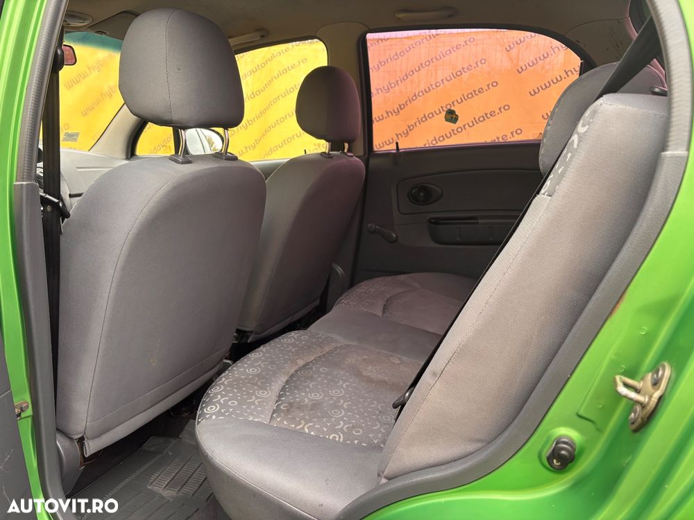 Chevrolet Spark 0.8 SE 155 - 16