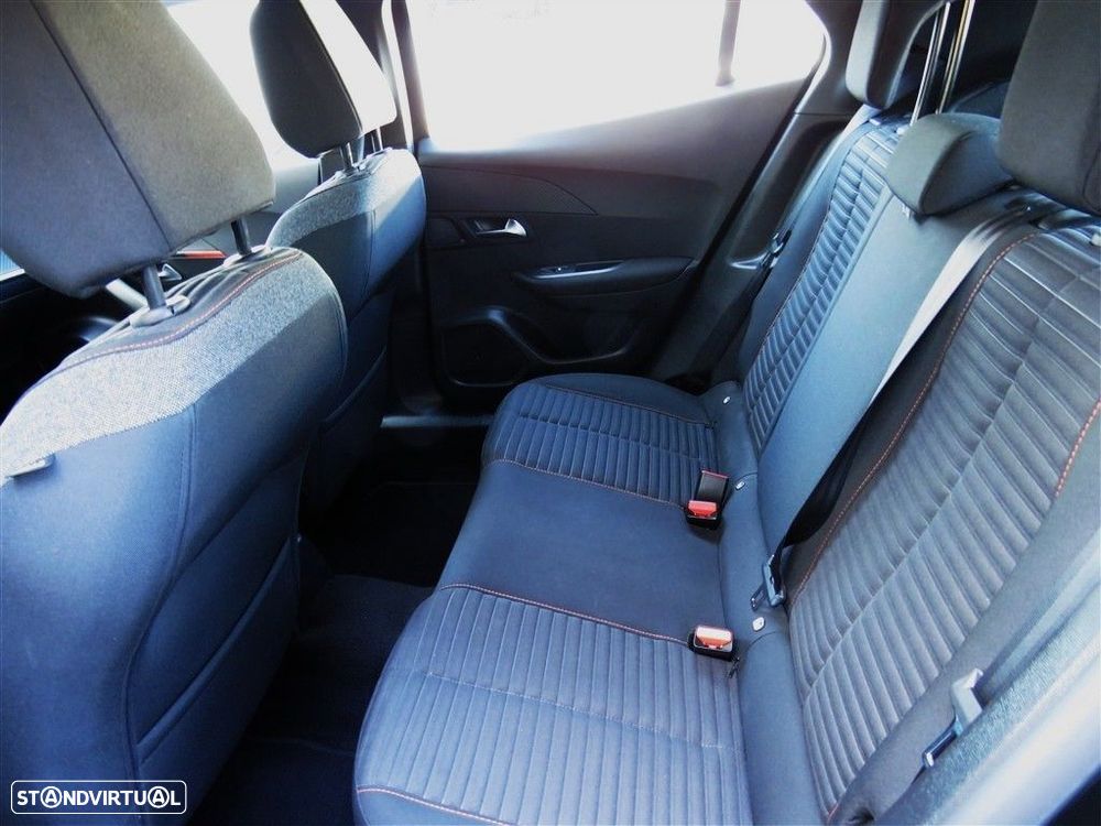 Peugeot 2008 1.2 PureTech Active Pack - 9