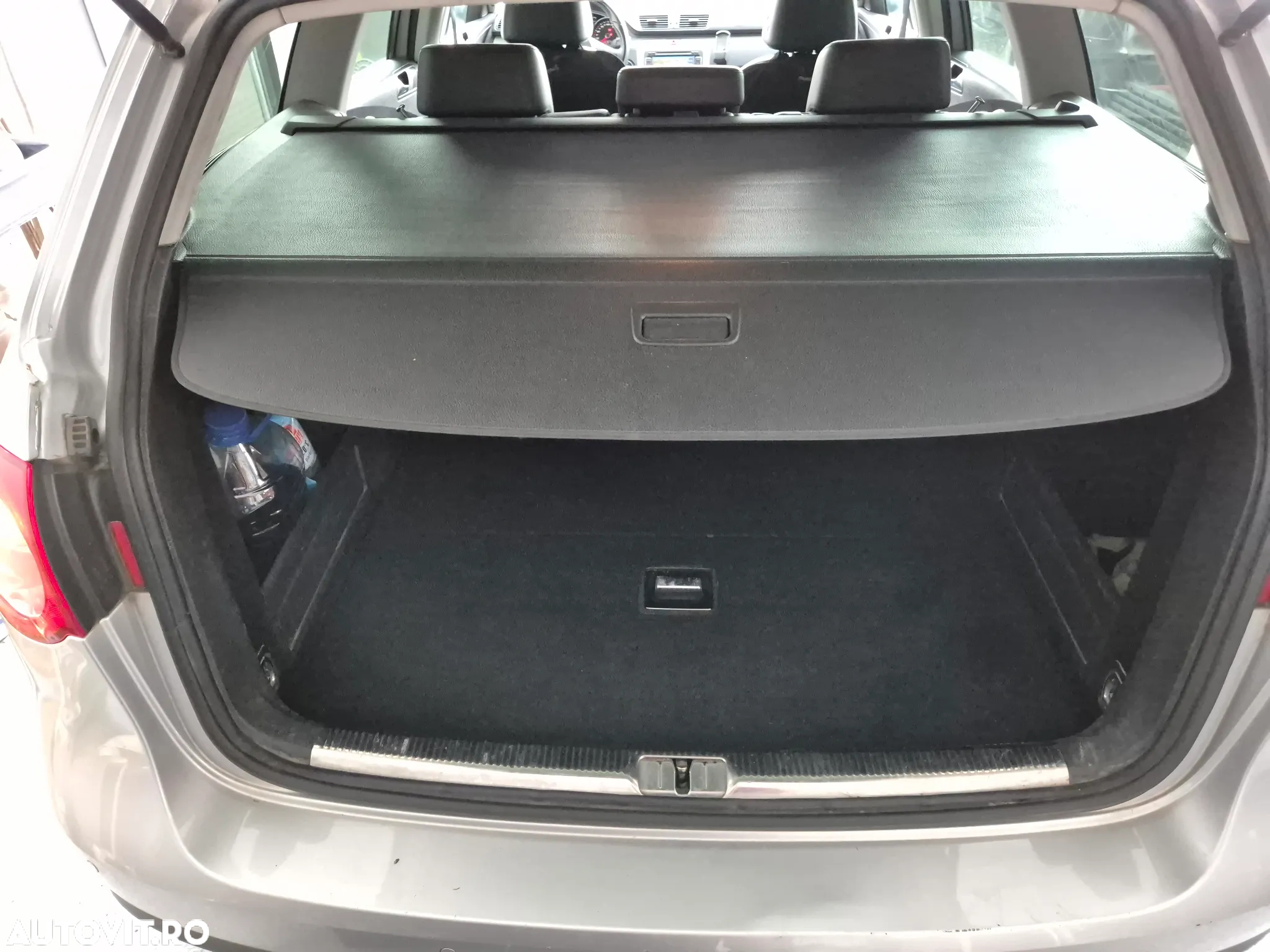 Volkswagen Passat Variant 2.0 TDI Highline DPF - 21