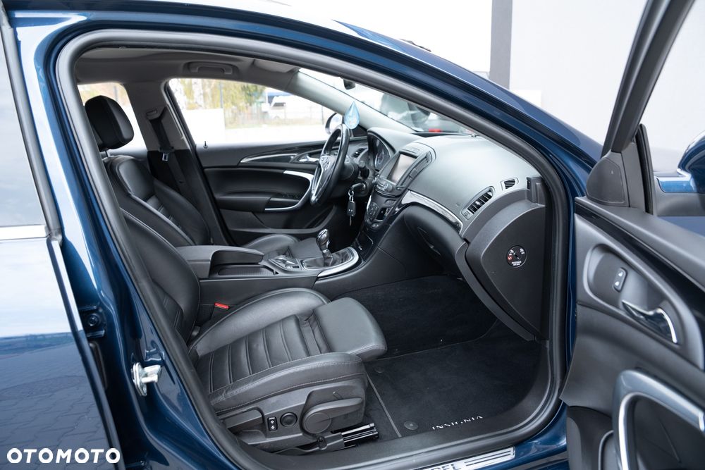 Opel Insignia 2.0 BiTurbo CDTI Sport - 24