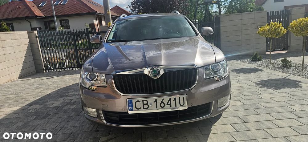 Skoda Superb 2.0 TDI Platinum - 3