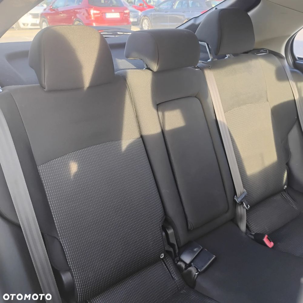 Mitsubishi Lancer - 18
