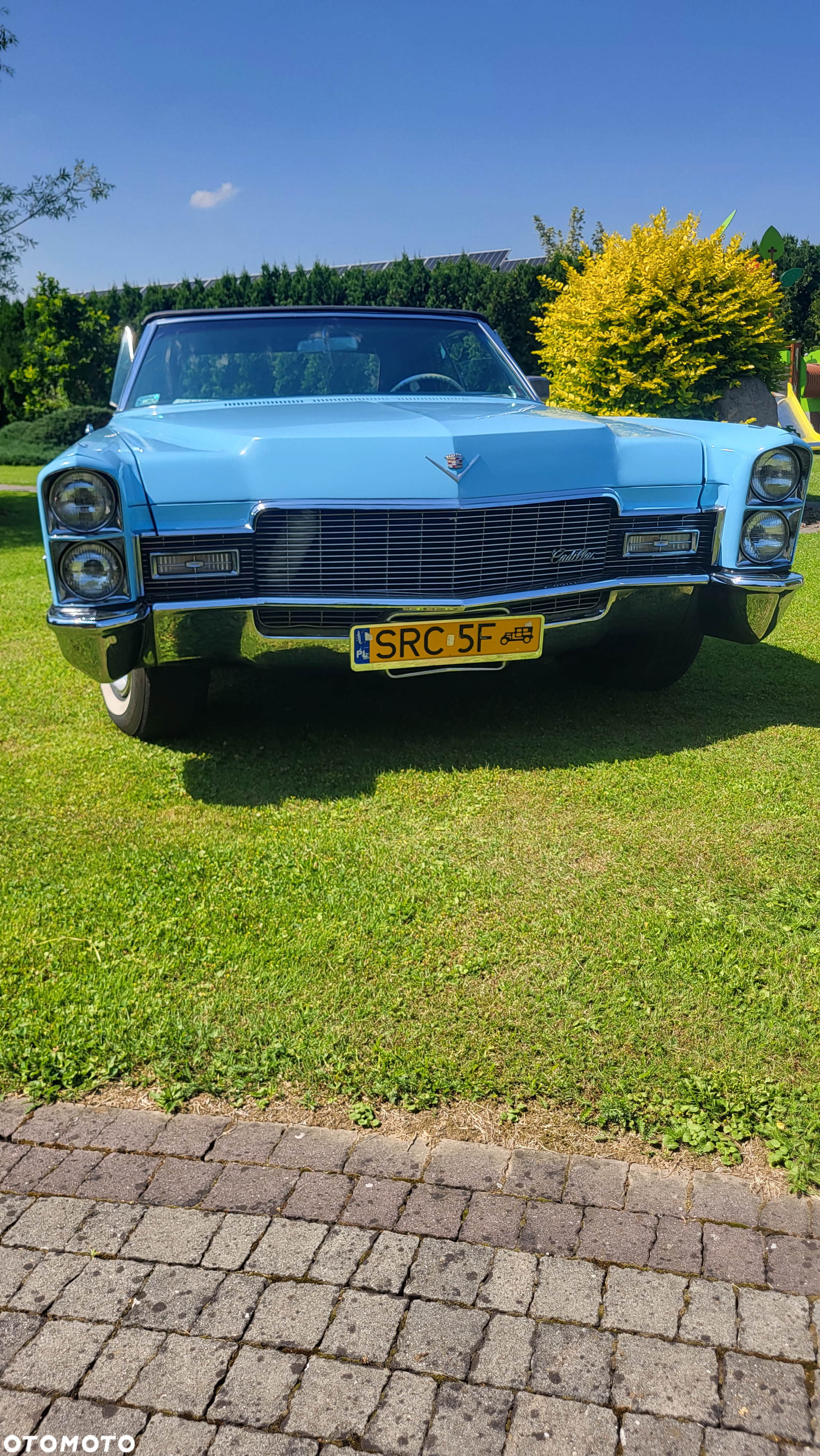 Cadillac Deville - 8