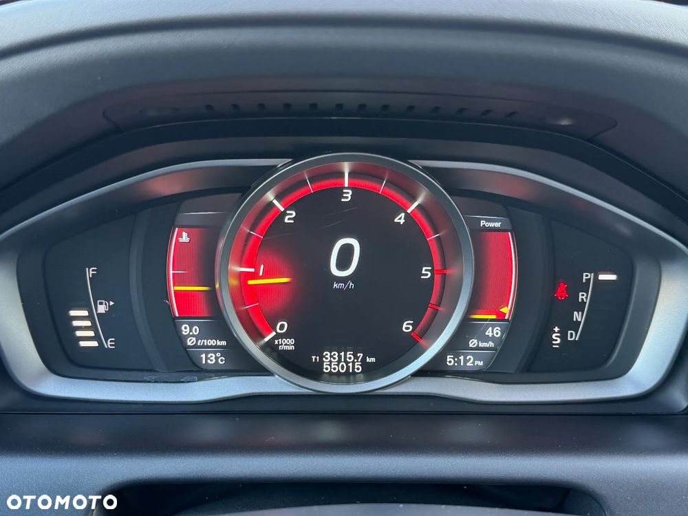 Volvo XC 60 D4 Drive-E Ocean Race - 13