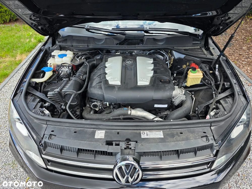 Volkswagen Touareg - 13