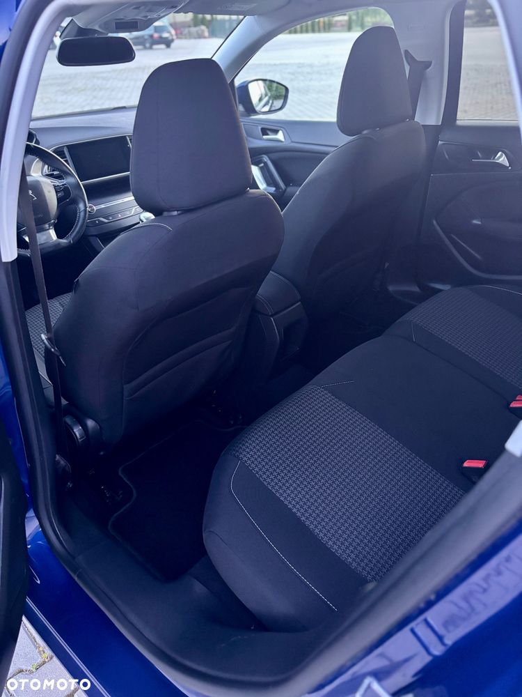 Peugeot 308 1.2 PureTech GPF Allure S&S - 9